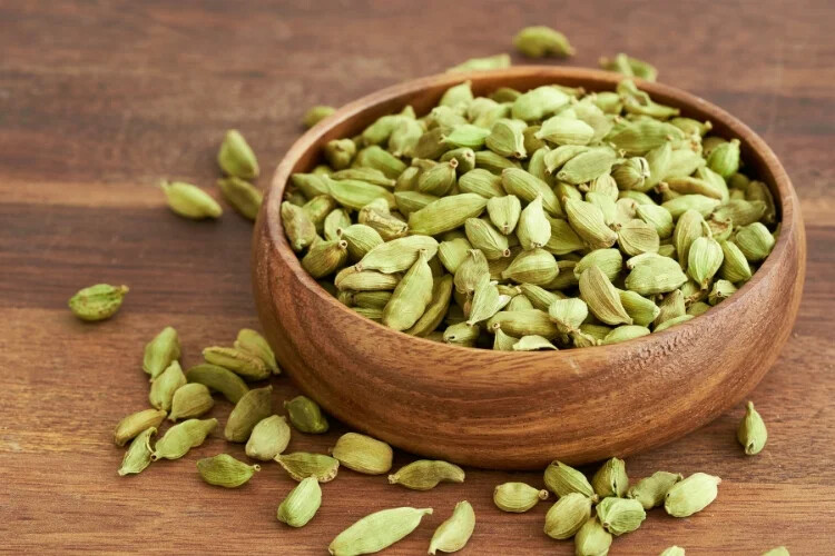 Green Cardamom 